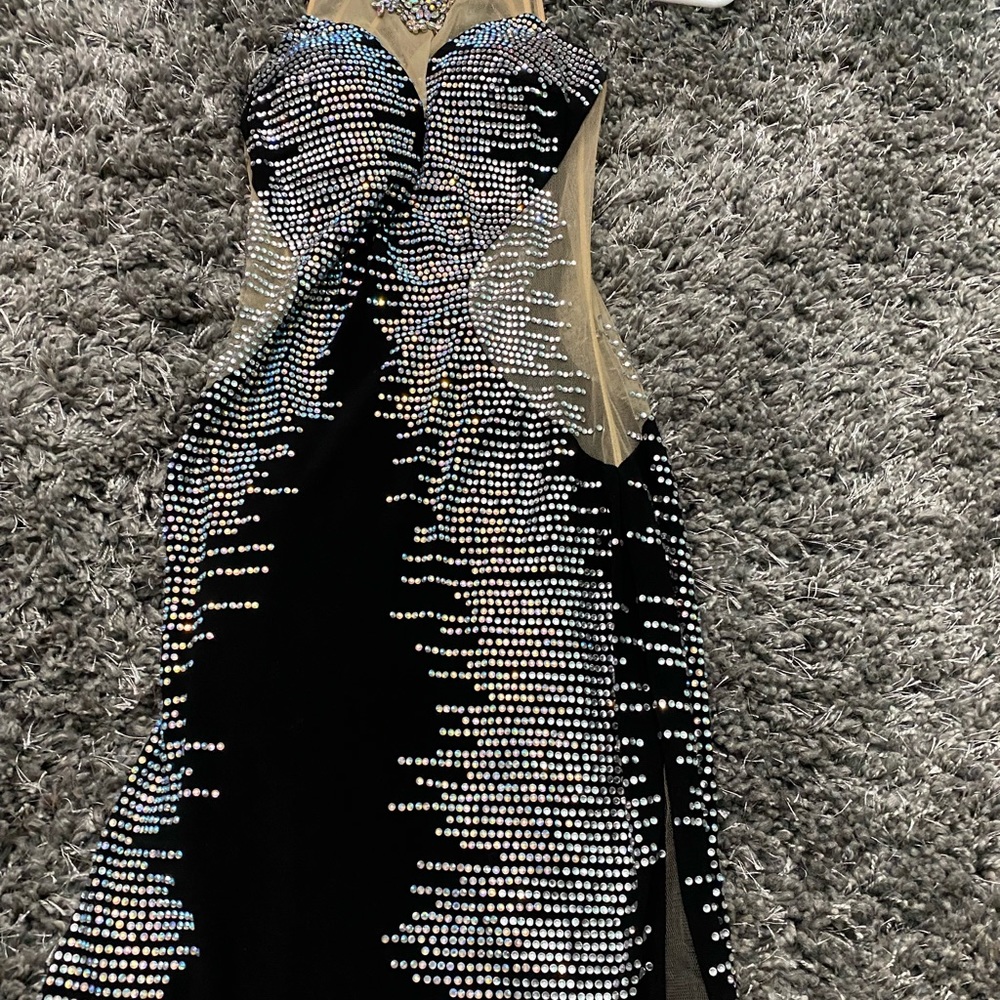 Black Glitter Prom dress (WORN ONCE)